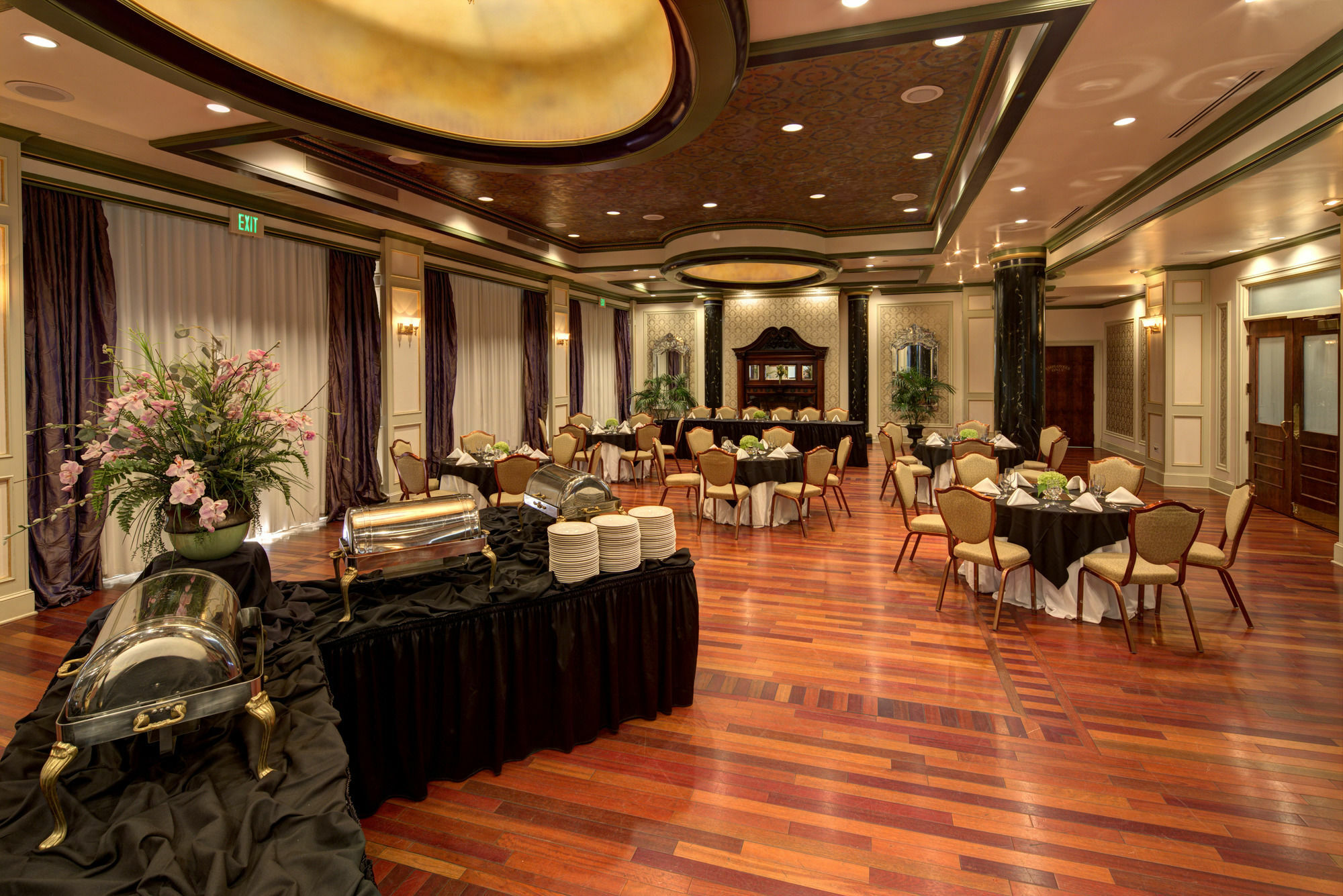 Carnegie & Spa